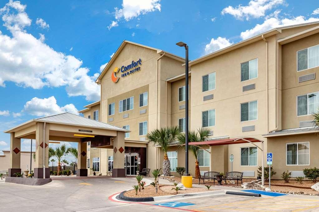 Comfort Inn & Suites Lakeside Eagle Pass Exterior photo
