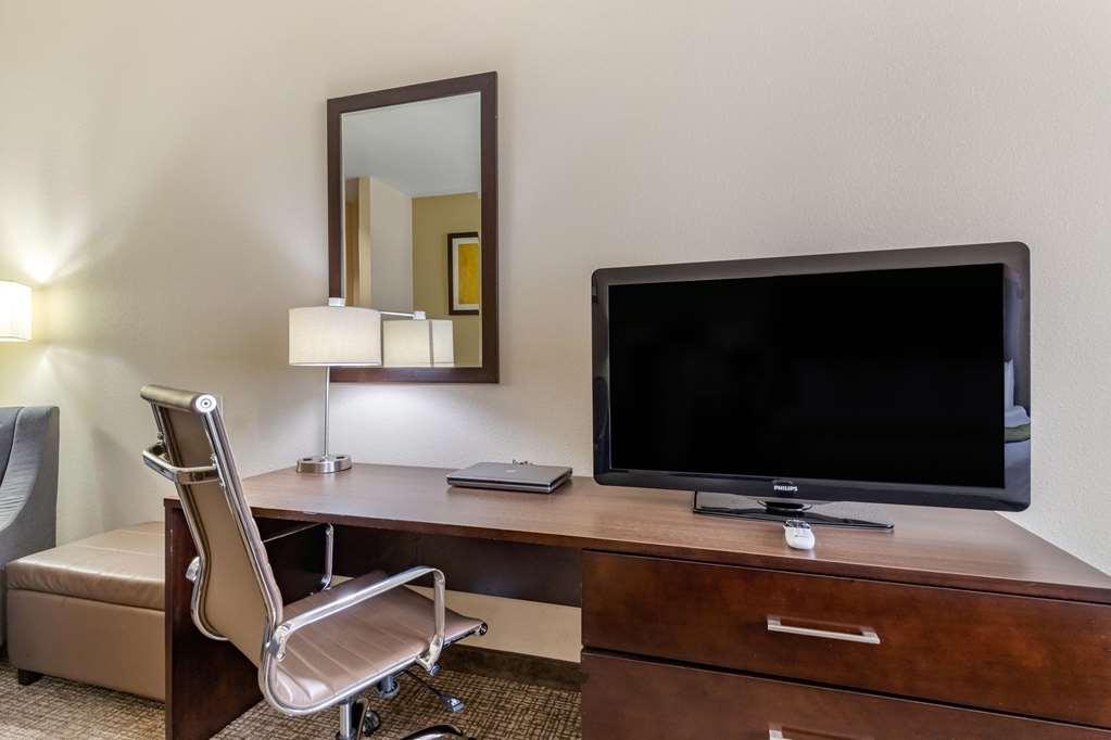 Comfort Inn & Suites Lakeside Eagle Pass Room photo